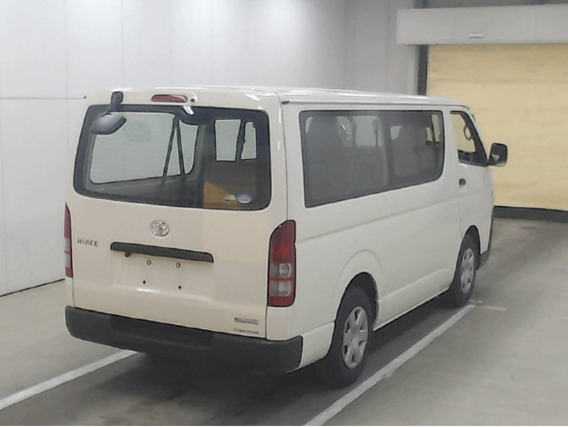 2018 Hiace Van