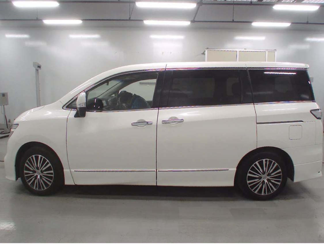 2019 Nissan Elgrand