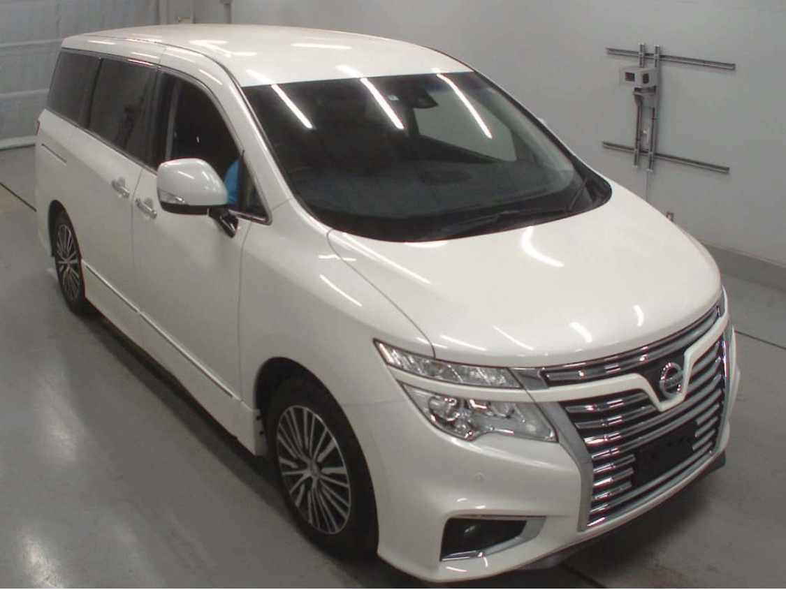 2019 Nissan Elgrand
