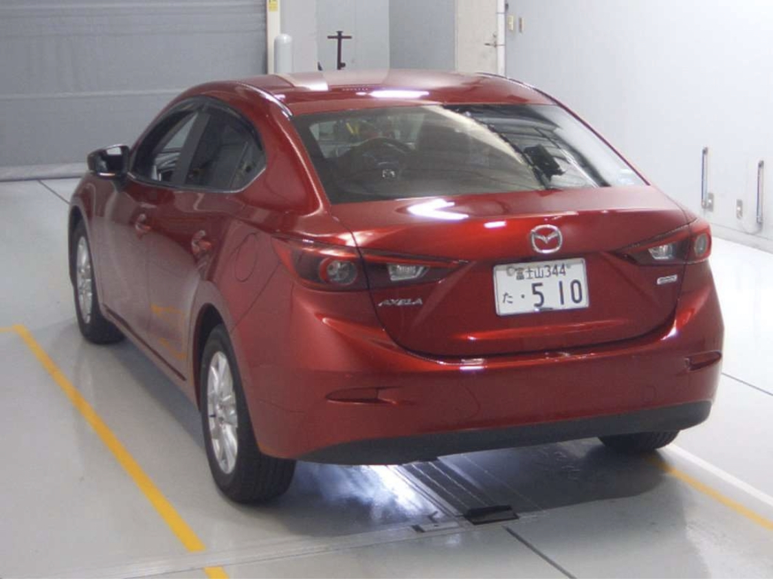 2018 Mazda Axela